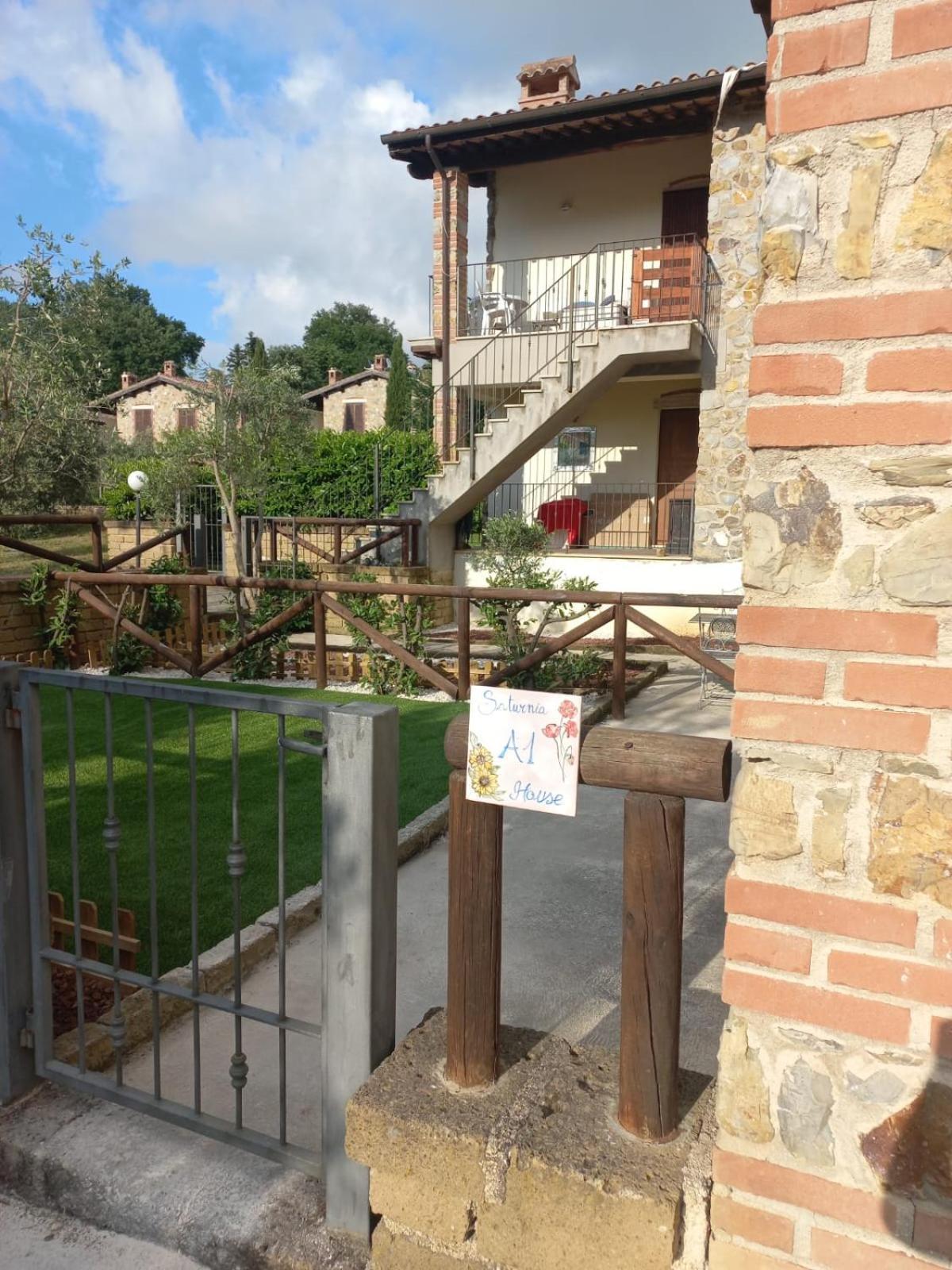 Saturnia House Apartment Poggio Murella Exterior photo